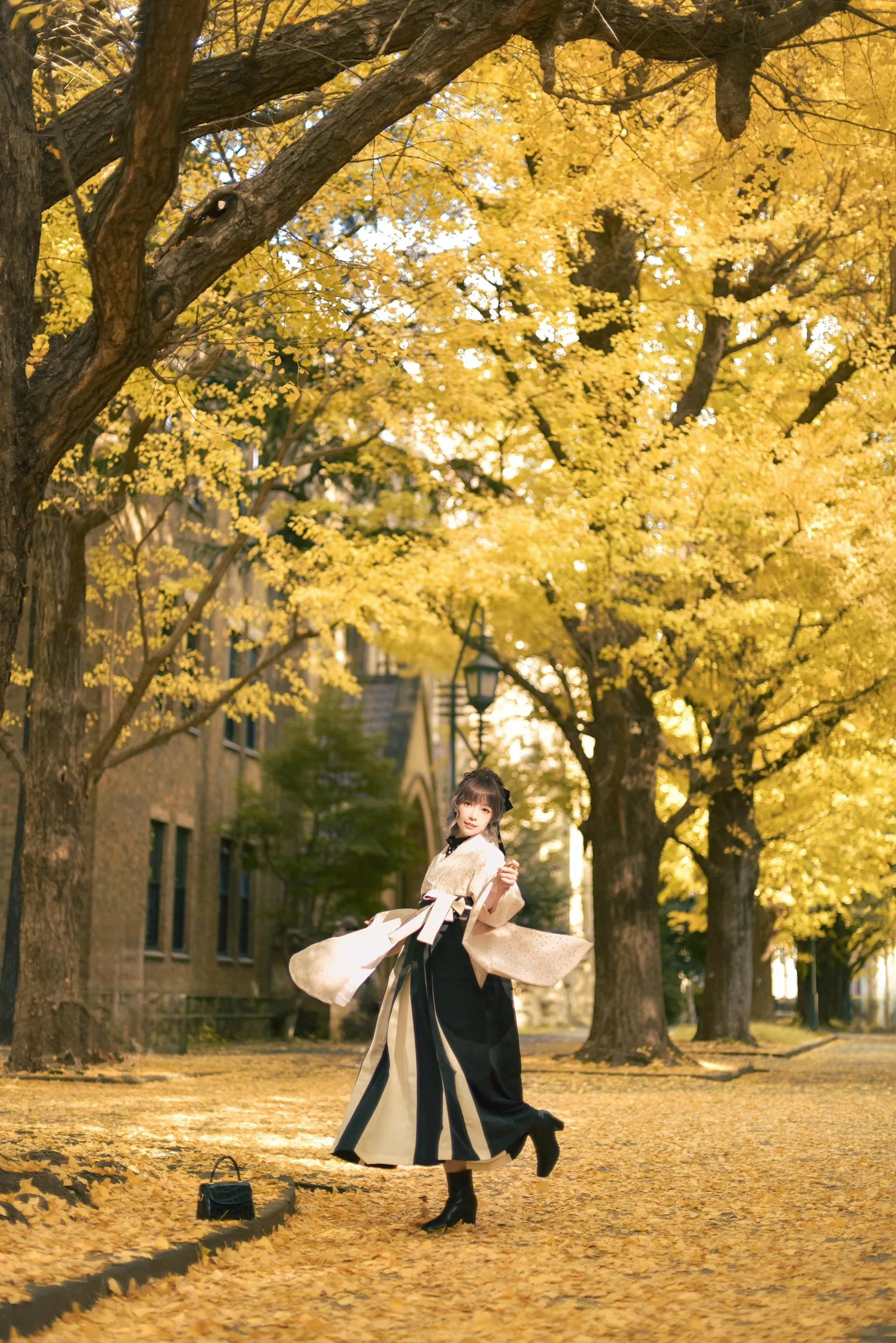 ElyEE子 – NO.130 23年11月订阅-Ginkgo Hakama [38P]插图4
